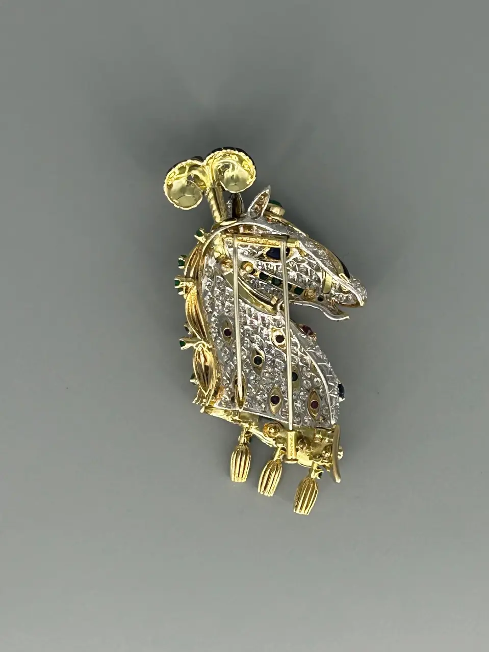 Reverse of the David Webb Lipizzaner Horse clip-brooch showing its clip fittings